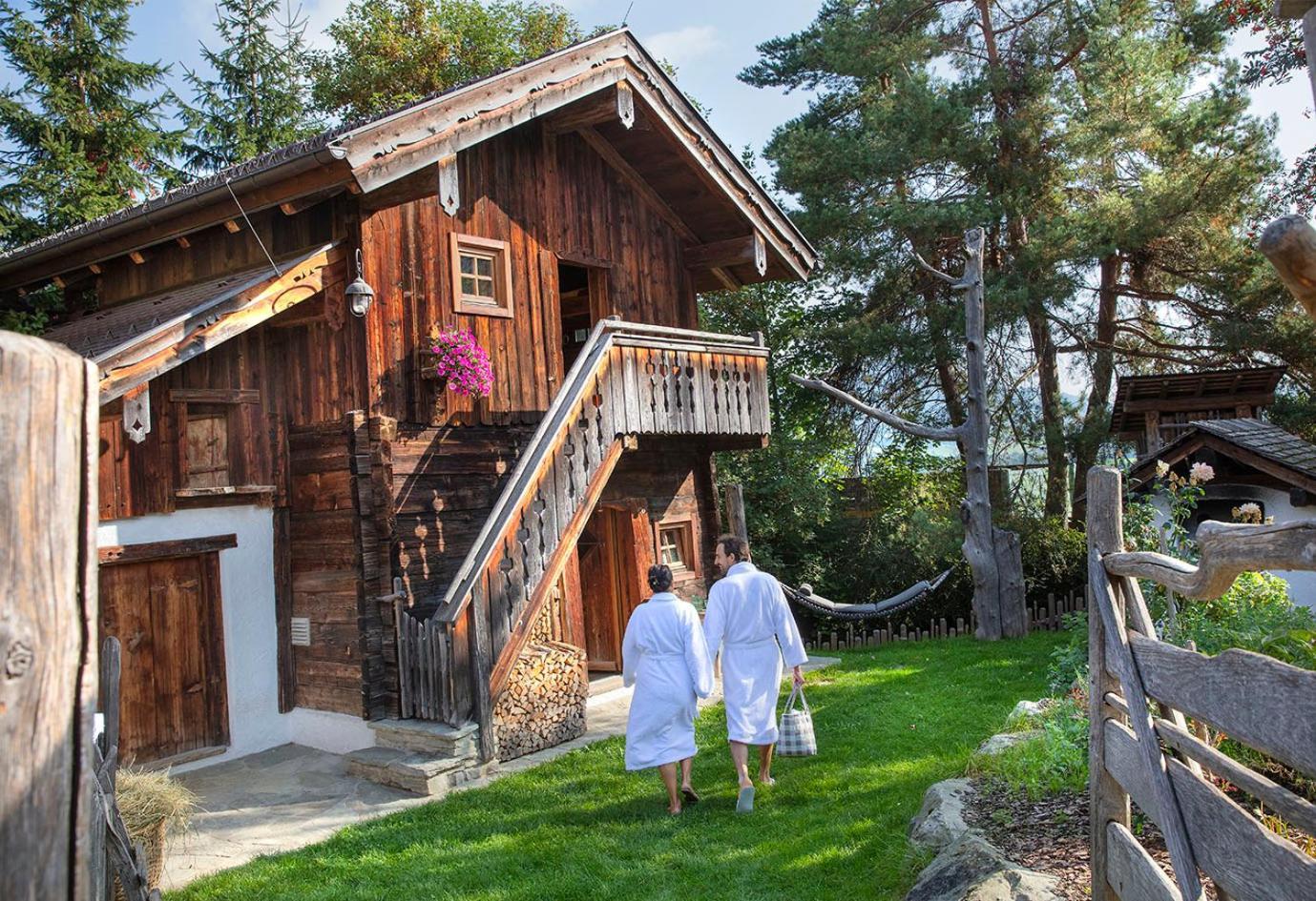 Hotel Herrschaftstaverne Haus im Ennstal Luaran gambar